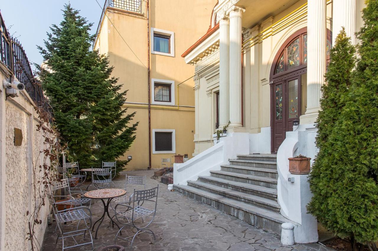 One Love Metropolitan Gardens Studio II Apartment Bucharest Exterior photo